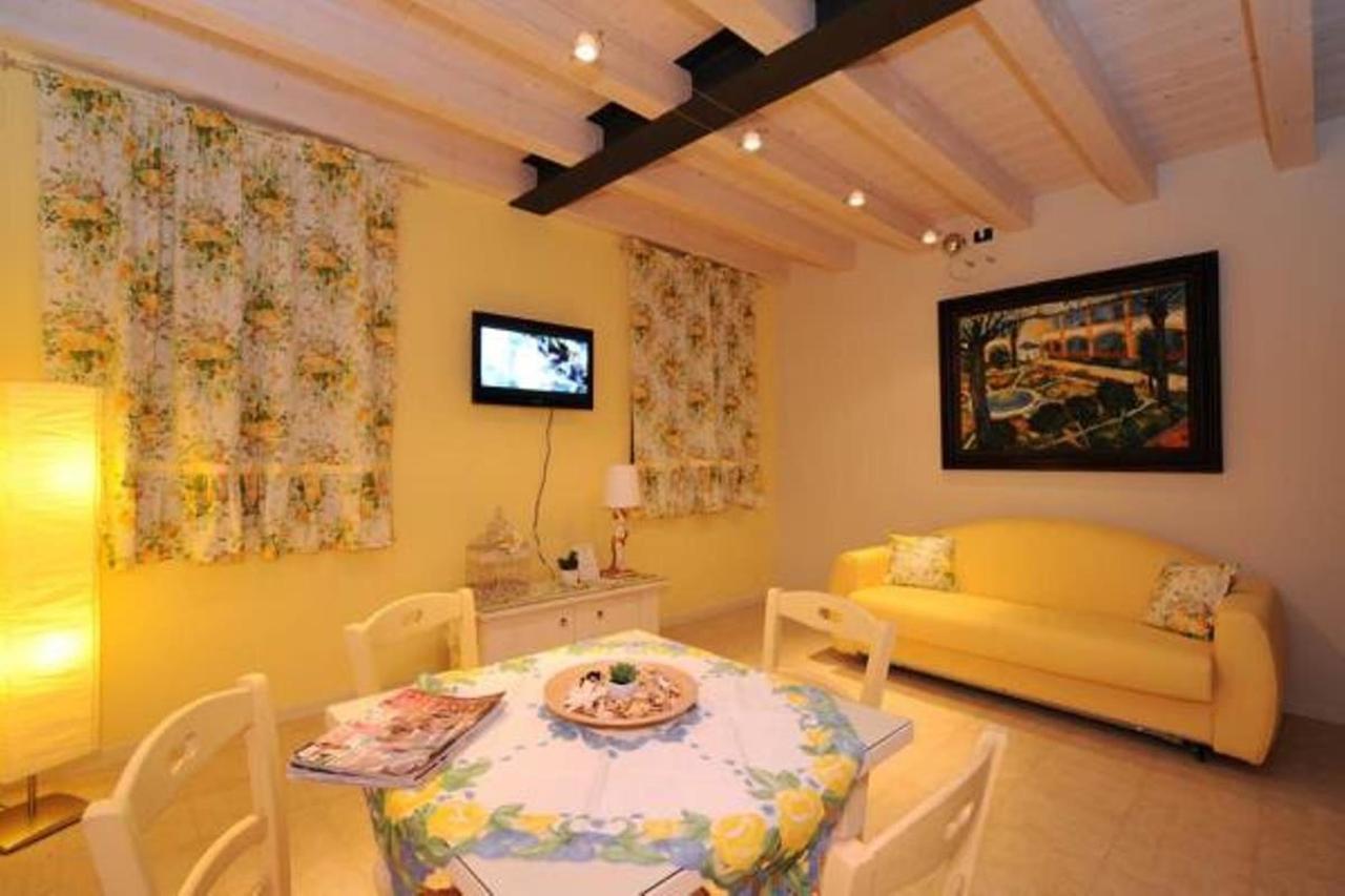 Residence Ca Di Capri Bussolengo Exterior photo